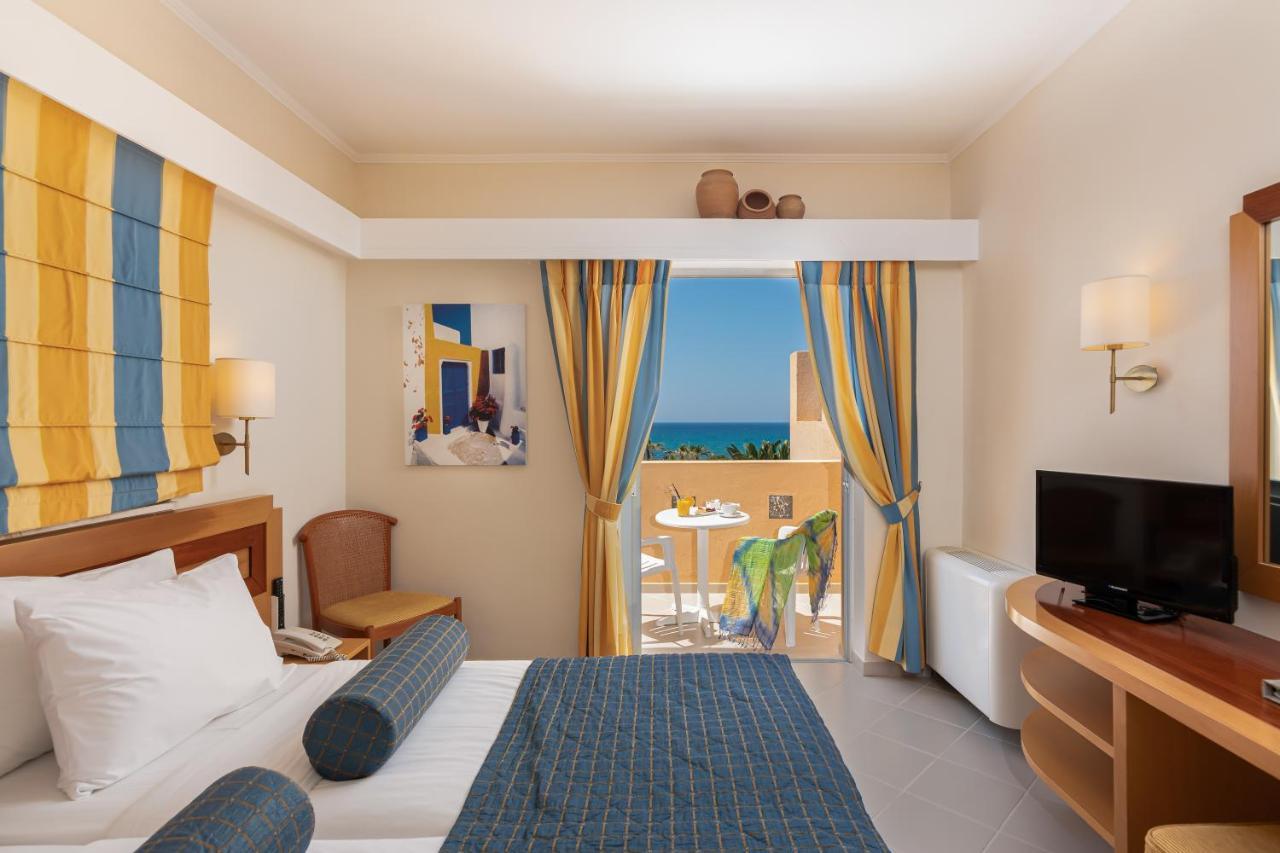 Anissa Beach Hotel Hersonissos  Bagian luar foto