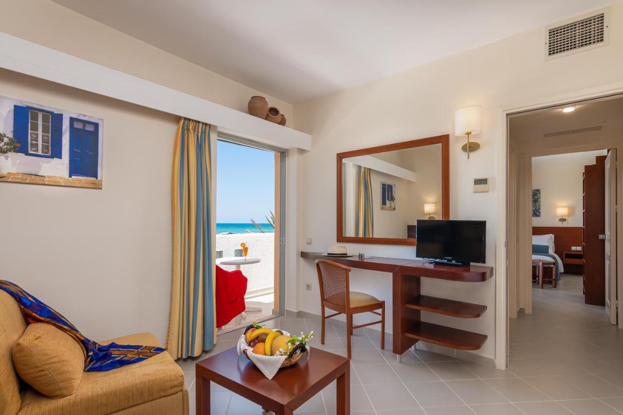 Anissa Beach Hotel Hersonissos  Bagian luar foto