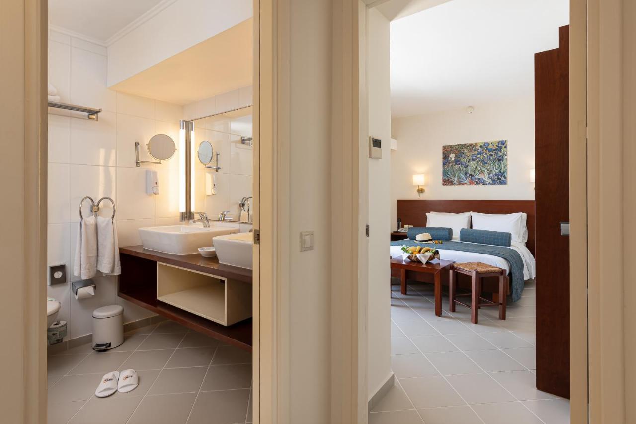 Anissa Beach Hotel Hersonissos  Bagian luar foto