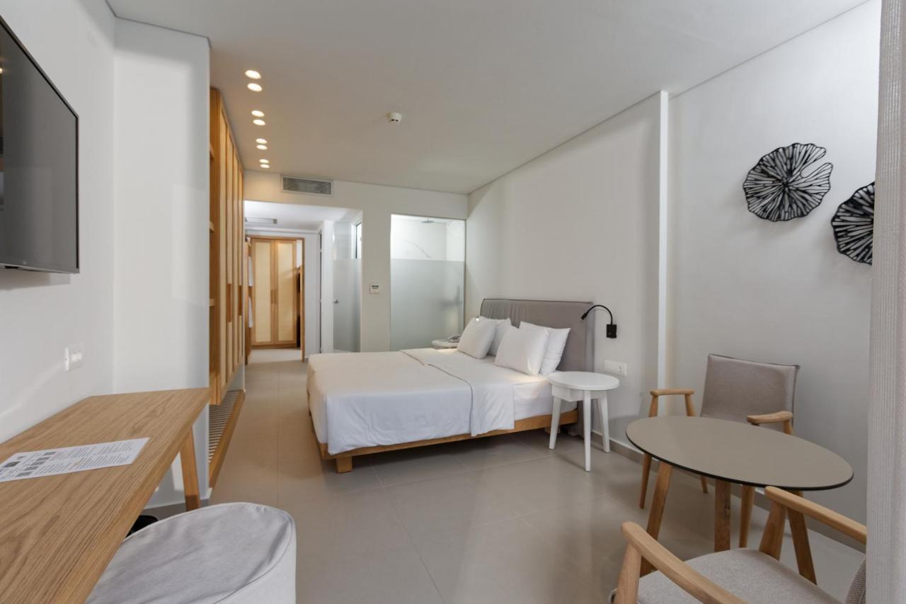 Anissa Beach Hotel Hersonissos  Bagian luar foto