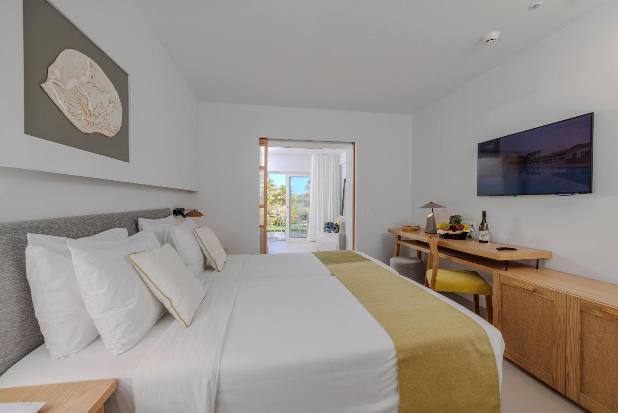 Anissa Beach Hotel Hersonissos  Bagian luar foto