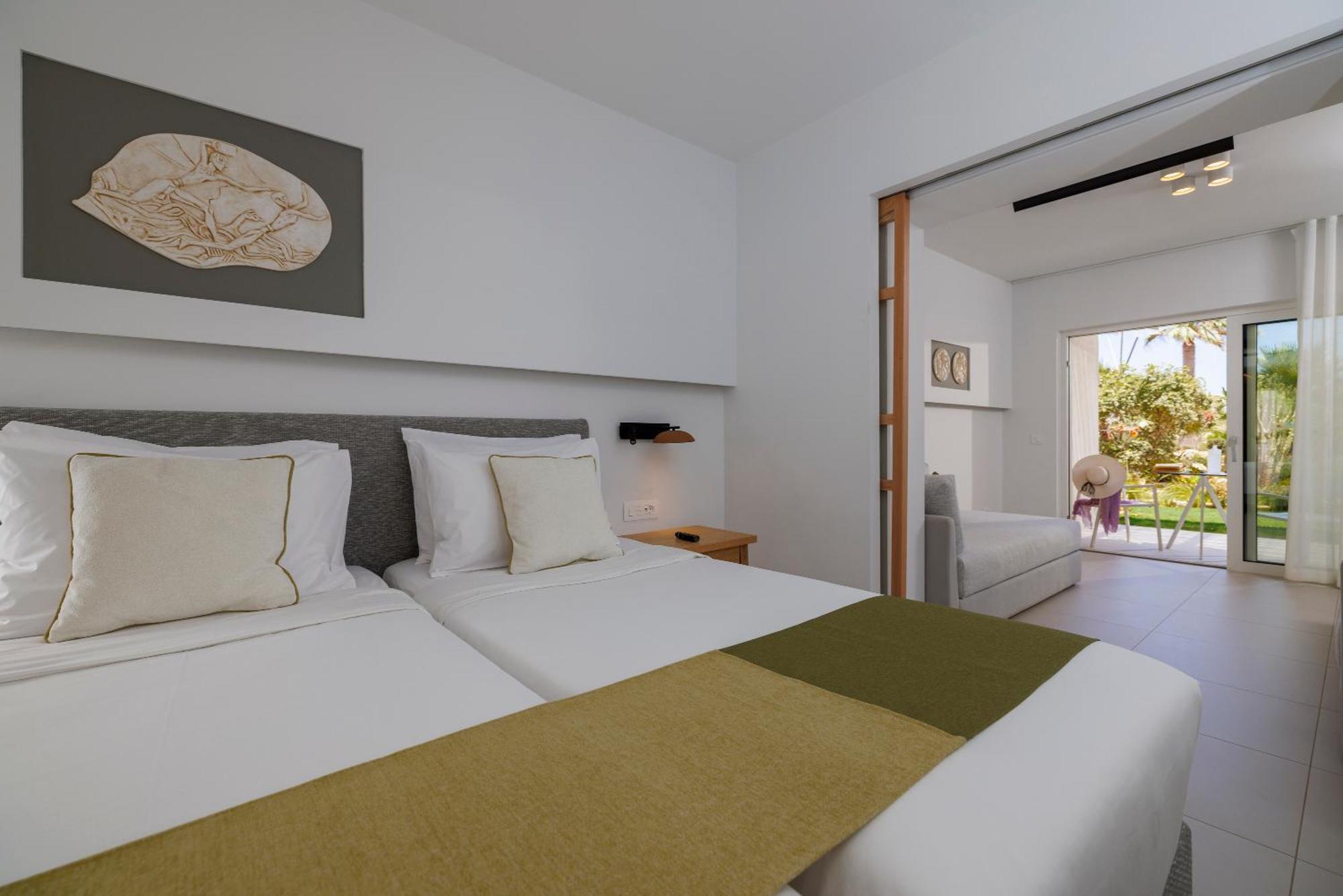 Anissa Beach Hotel Hersonissos  Bagian luar foto
