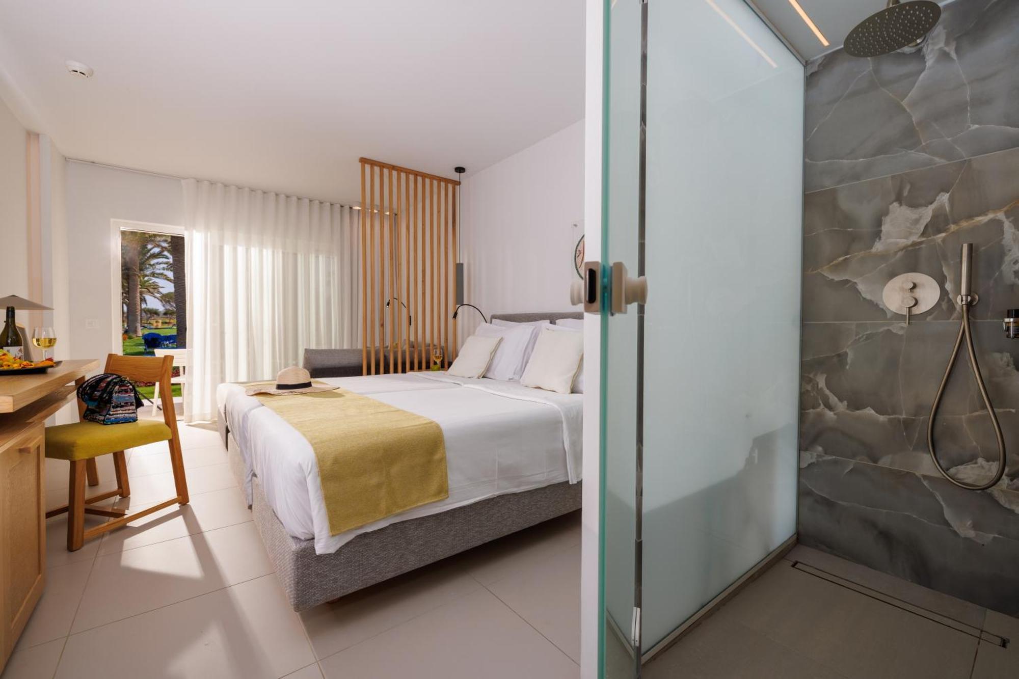 Anissa Beach Hotel Hersonissos  Bagian luar foto