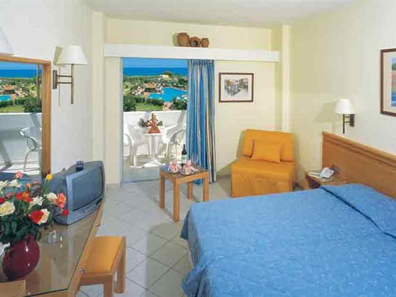 Anissa Beach Hotel Hersonissos  Bagian luar foto