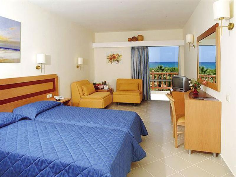Anissa Beach Hotel Hersonissos  Bagian luar foto