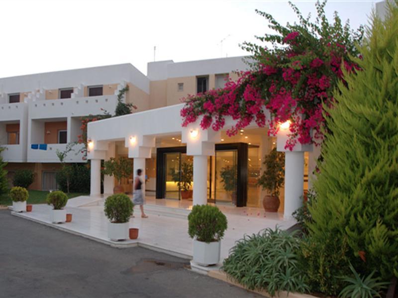 Anissa Beach Hotel Hersonissos  Bagian luar foto