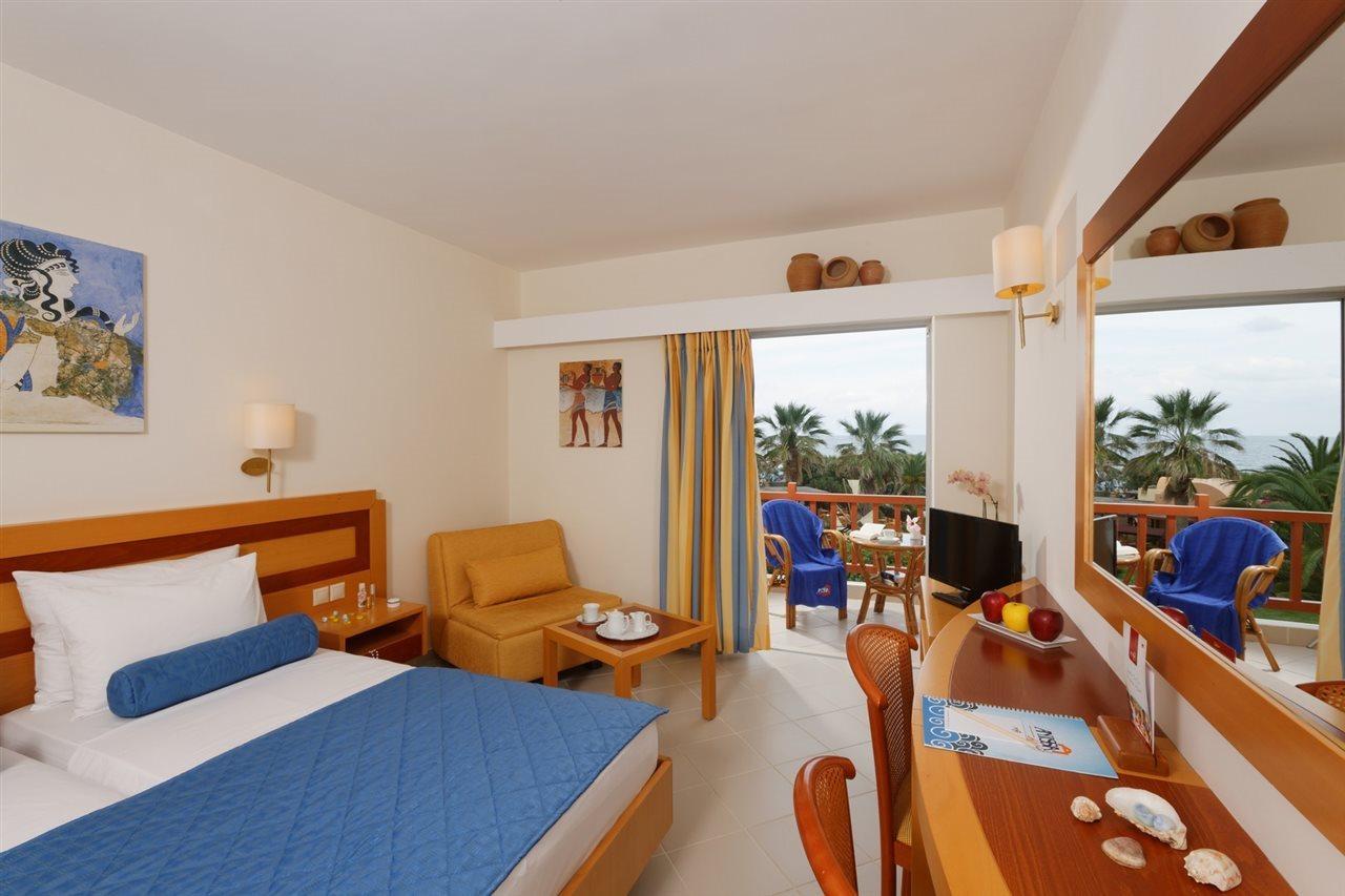Anissa Beach Hotel Hersonissos  Bagian luar foto
